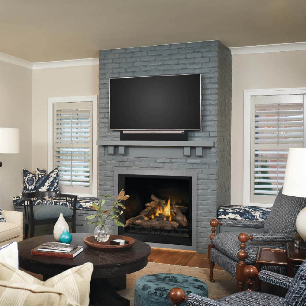 Napoleon Elevation Gas Fireplace in Living Room