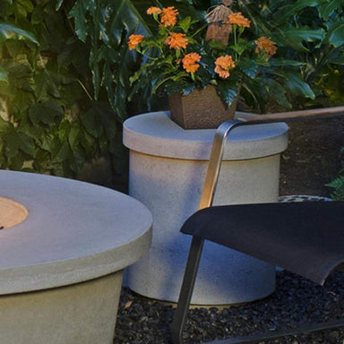 Contempo Round Fire Pit with Tank/End Table