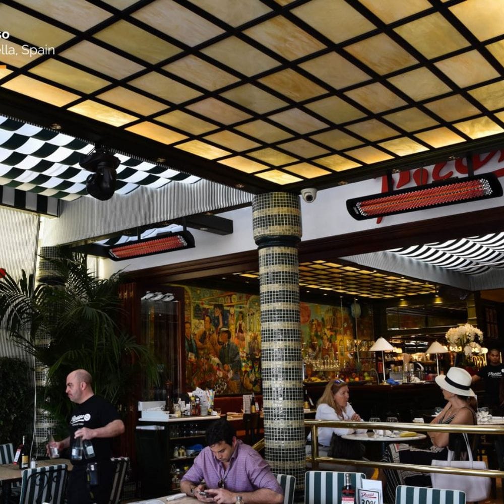 bromic tungsten smart-heat electric patio heater in restaurant patio