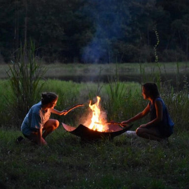 Seasons Fire Pits Quadrilateral Square Steel Fire Pit with Two People