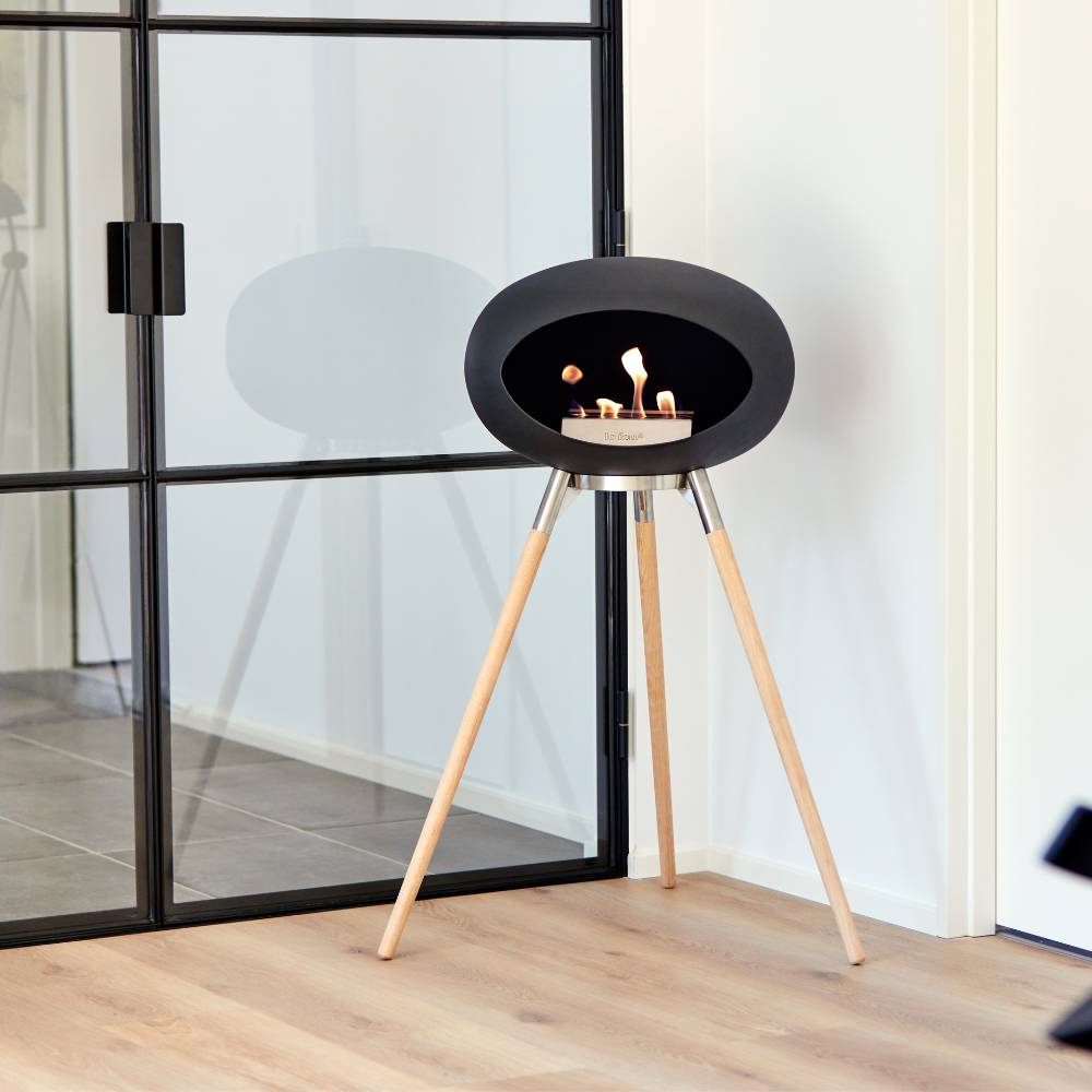 Black-Black Polished Steel Bowl Soaptreated Oak Legs 800076