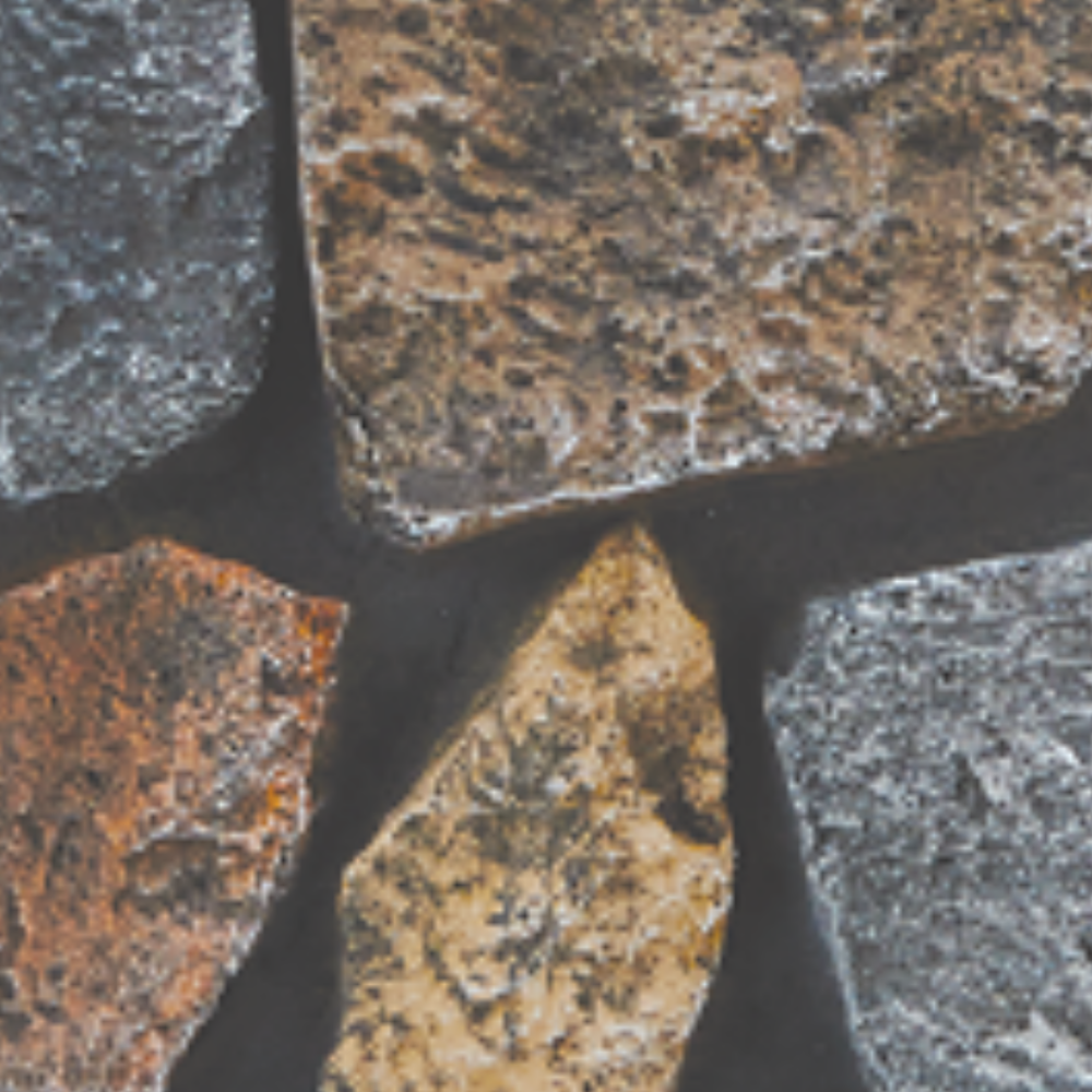 Empire Liner for Rushmore in Old World Stone