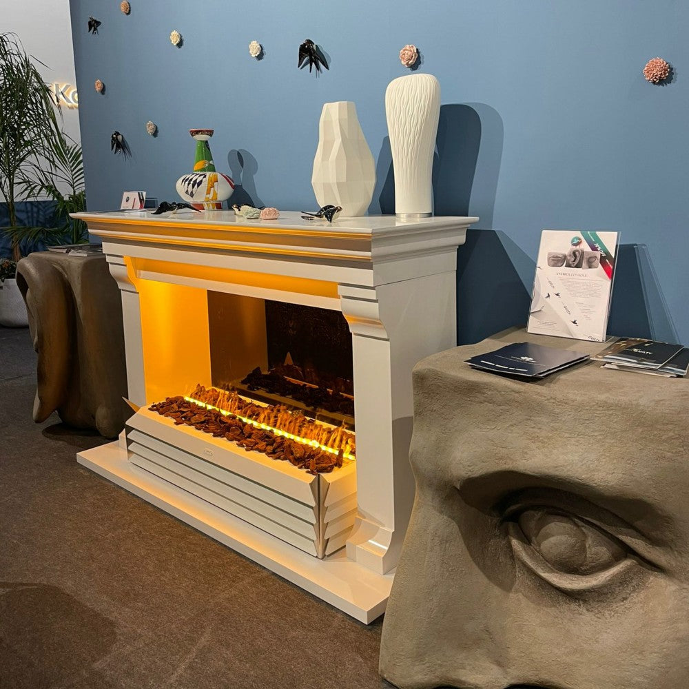 GlammFire York Water Vapor Fireplace at Lobby