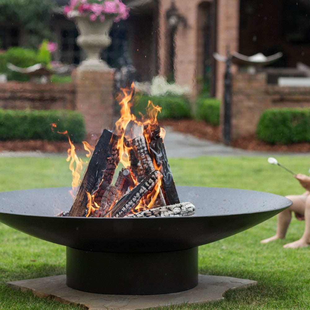 Seasons Fire Pits Concave Round Steel Fire Pit with Woods and Flames