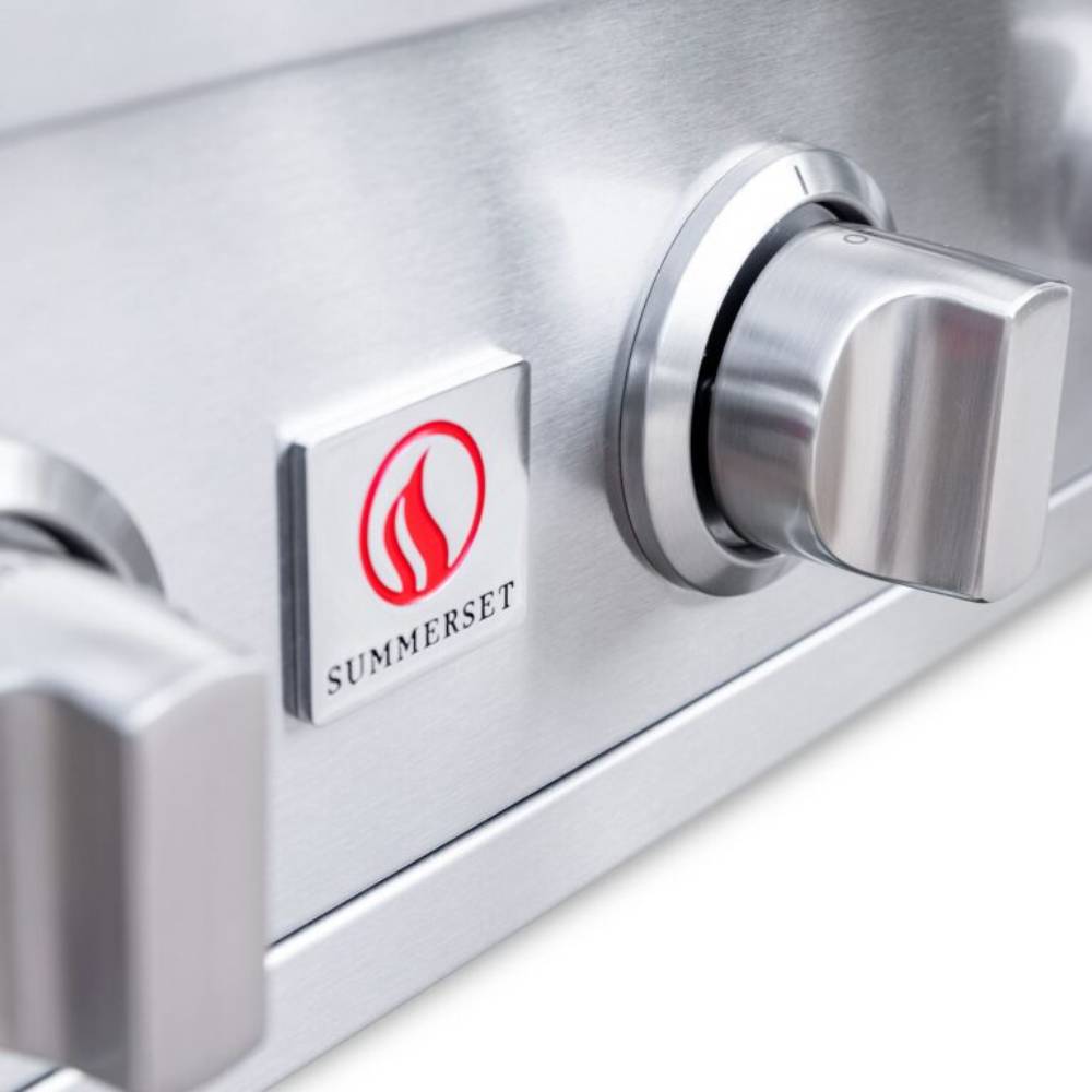 Summerset Sizzler with Badge and Knobs