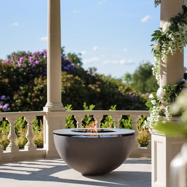 solus hemi gas fire pit in a gondola - close-up view