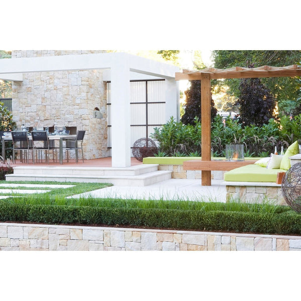 AB Burner with EcoSmart Fire Loft Fire Screen in Outdoor Patio