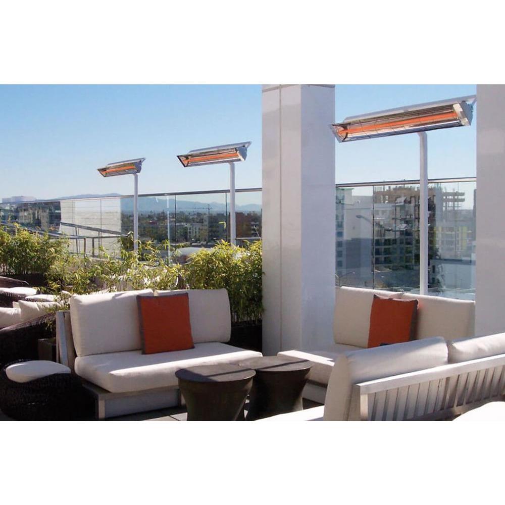 Infratech W Series heaters pole mounted in hotel rooftop patio