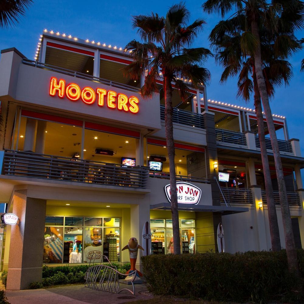 SupremeSchwank Gas Patio Heaters Installed at Hooters