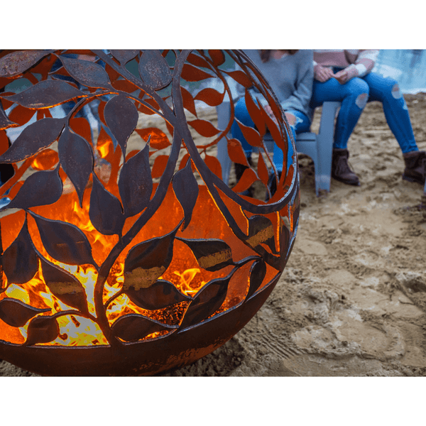 close up on The Fire Pit Gallery Eden Steel Fire Pit