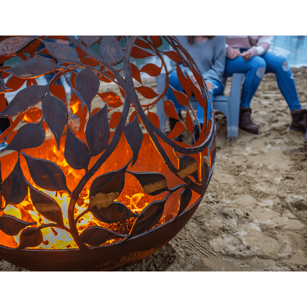 close up on The Fire Pit Gallery Eden Steel Fire Pit