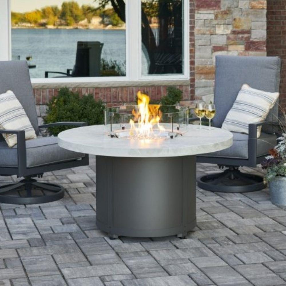 The Outdoor GreatRoom Company Beacon White Onyx Chat Height Gas Fire Pit Table