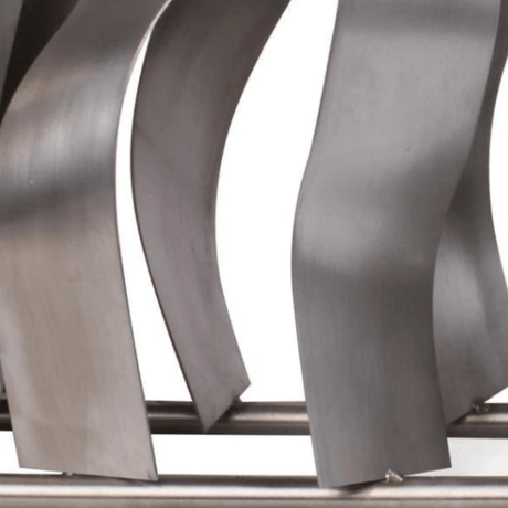 close up on Top Fires Steel Tangled Ornamental H-Style Gas Burner