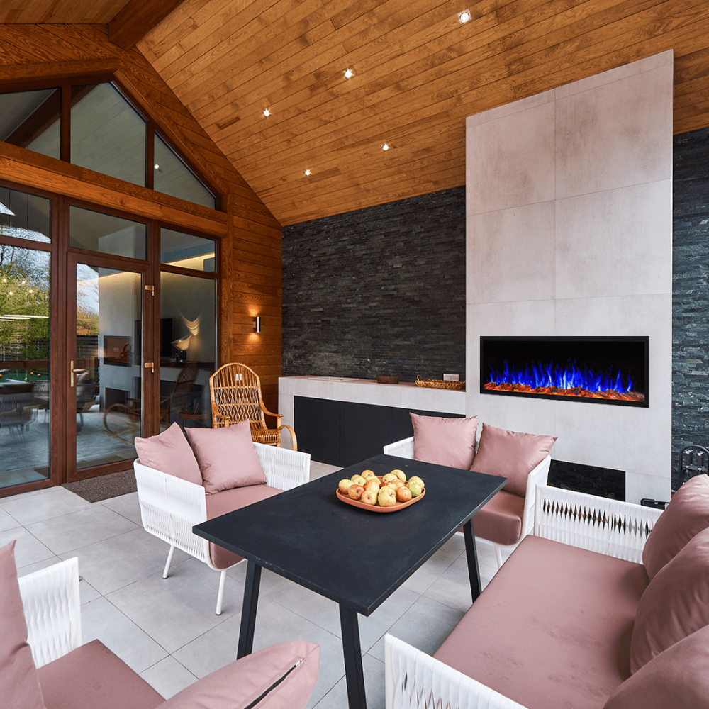 touchstone sideline elite outdoor fireplace with blue flames in semi enclosed patio